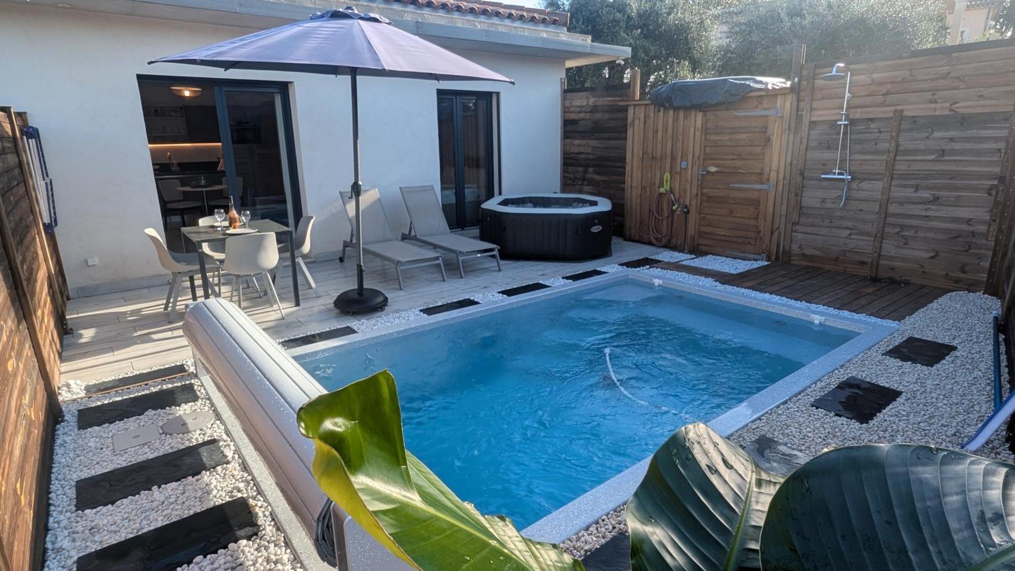 Appartement Luxe Avec Piscine Chauffee & Jacuzzi Prive - Cote D'Azur Roquefort-les-Pins Exterior photo